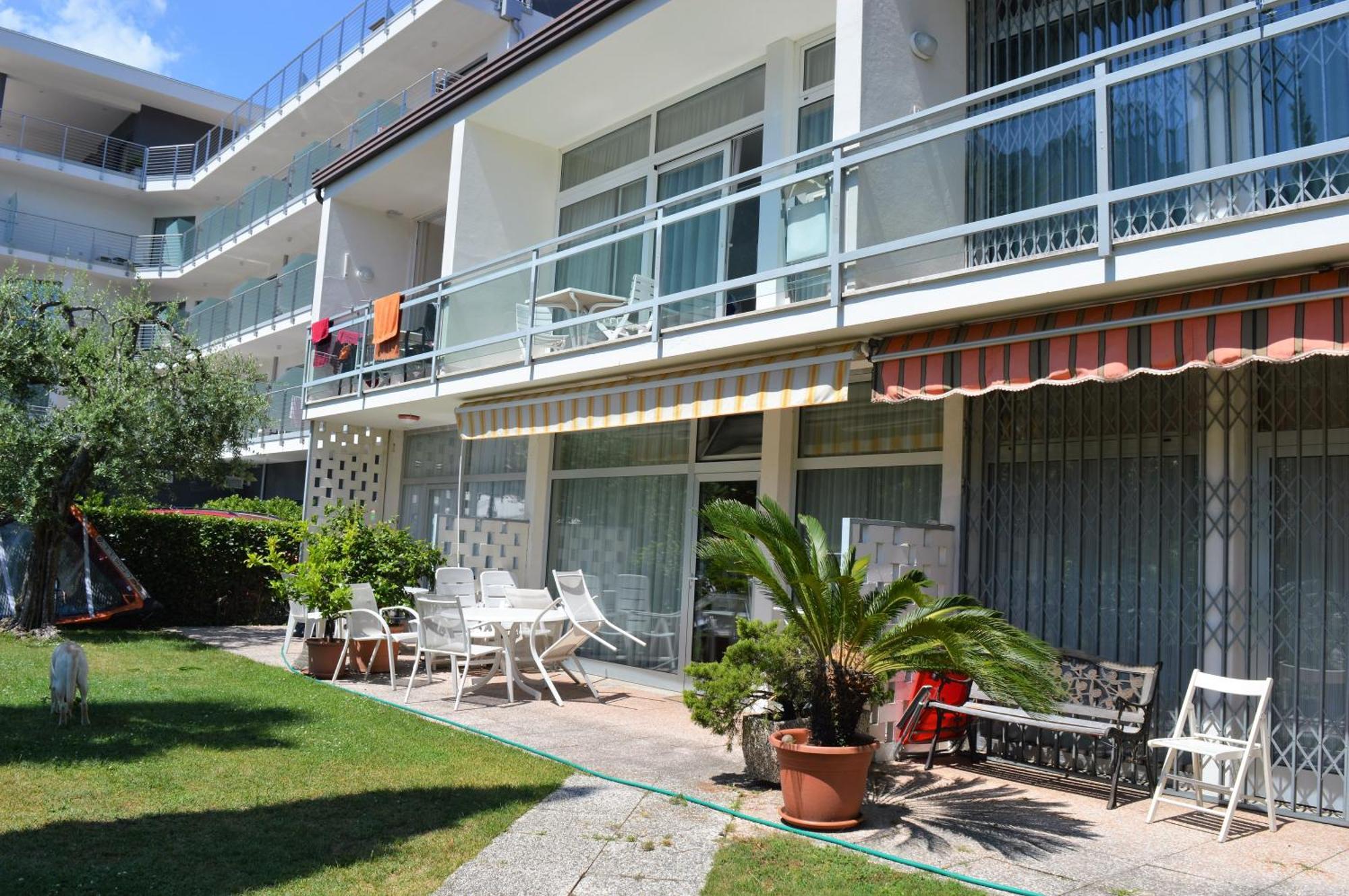 Terrazza Sul Lago Riva del Garda Exterior foto